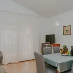 Danex * Ουμάγκ