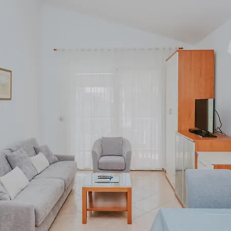 Danex Apartament Umag