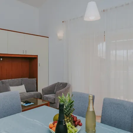 Apartament Danex