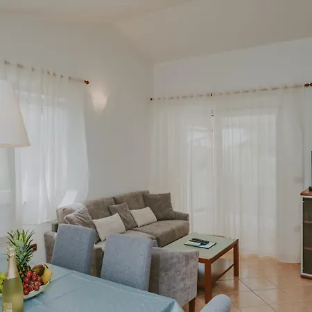 Апартаменты Danex Умаг